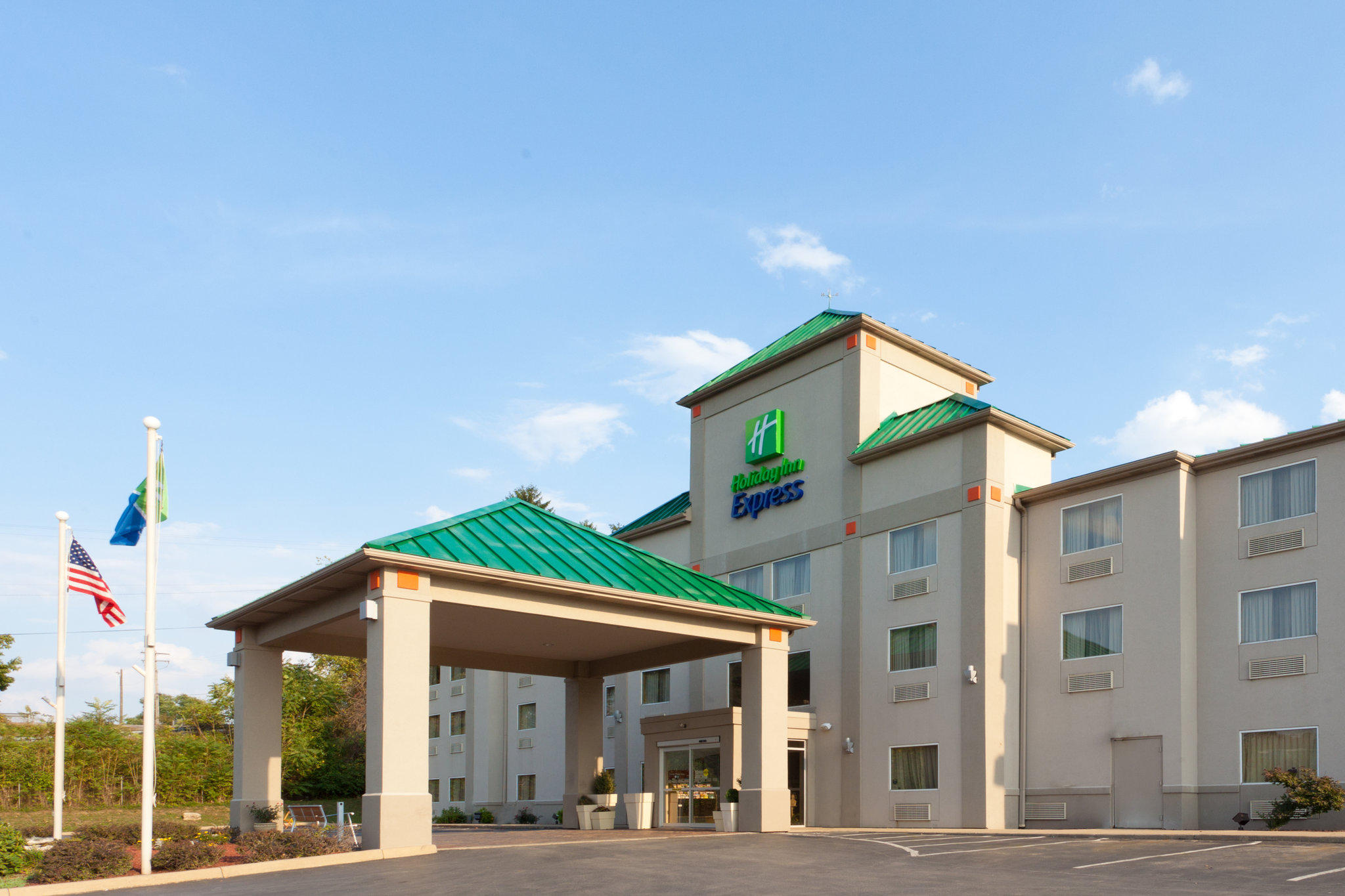 Holiday Inn Express Irwin (PA Tpk Exit 67) Photo