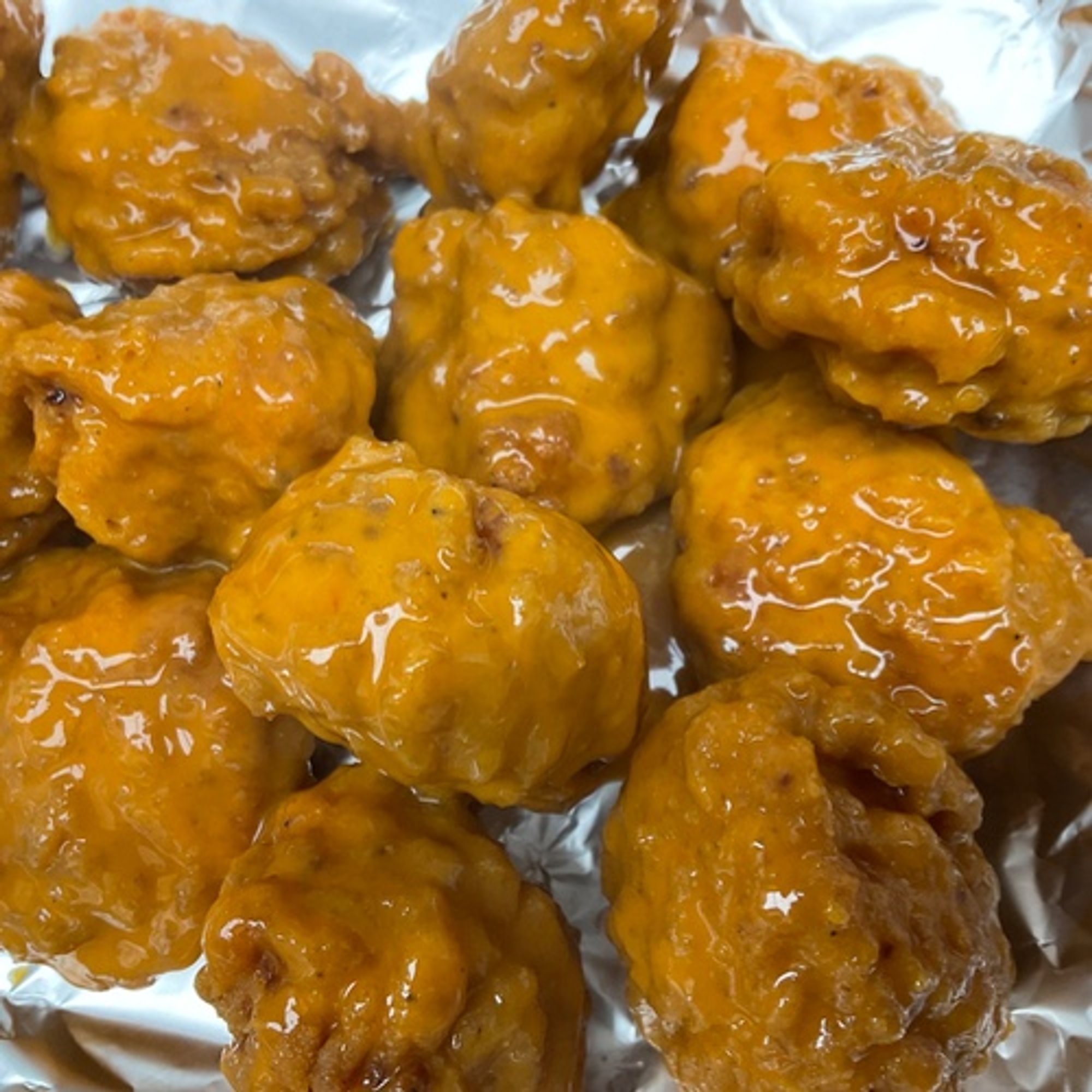 12 Boneless Buffalo Wings
