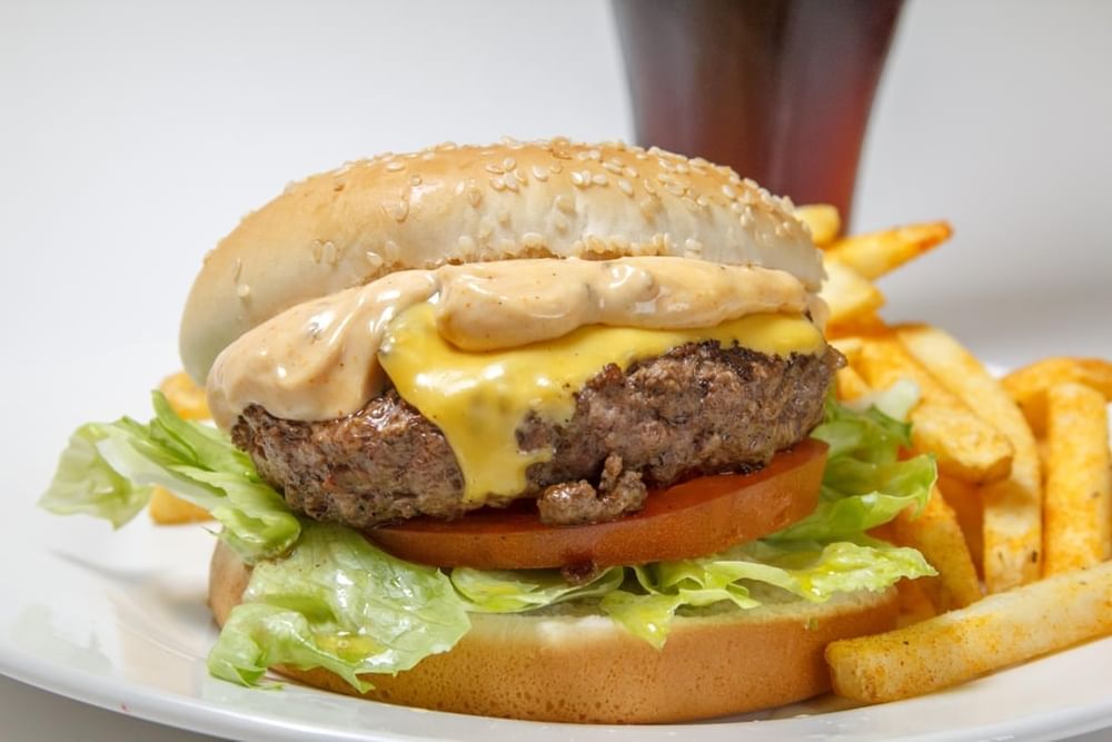 Com # 7 Burger Meal