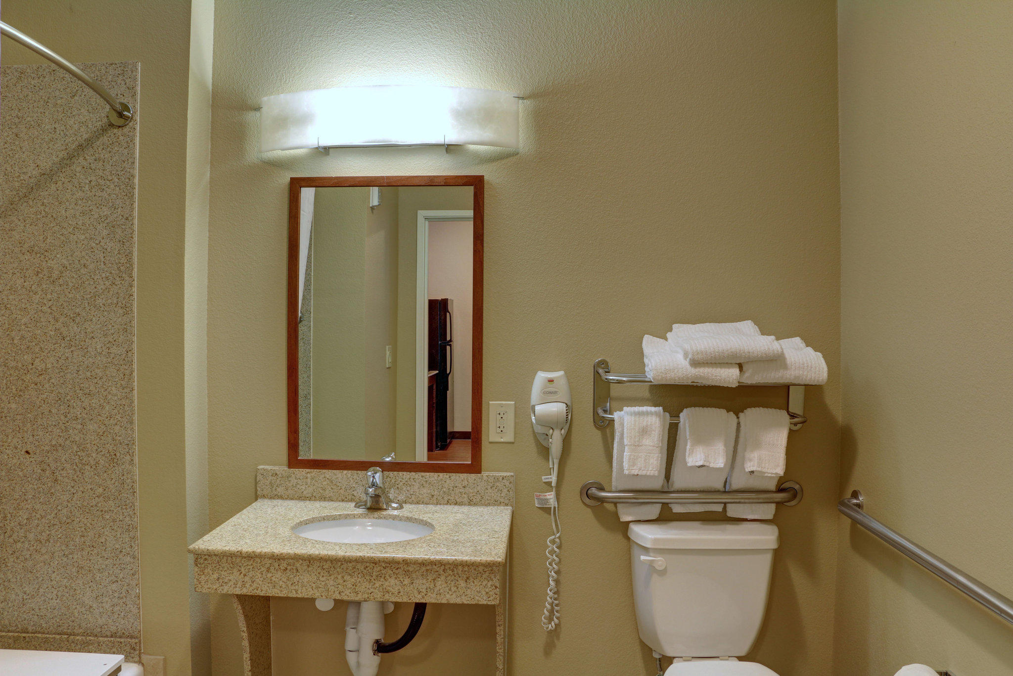 Candlewood Suites Texarkana Photo