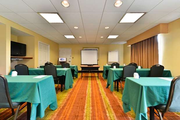Images Hampton Inn Philadelphia/Bridgeport