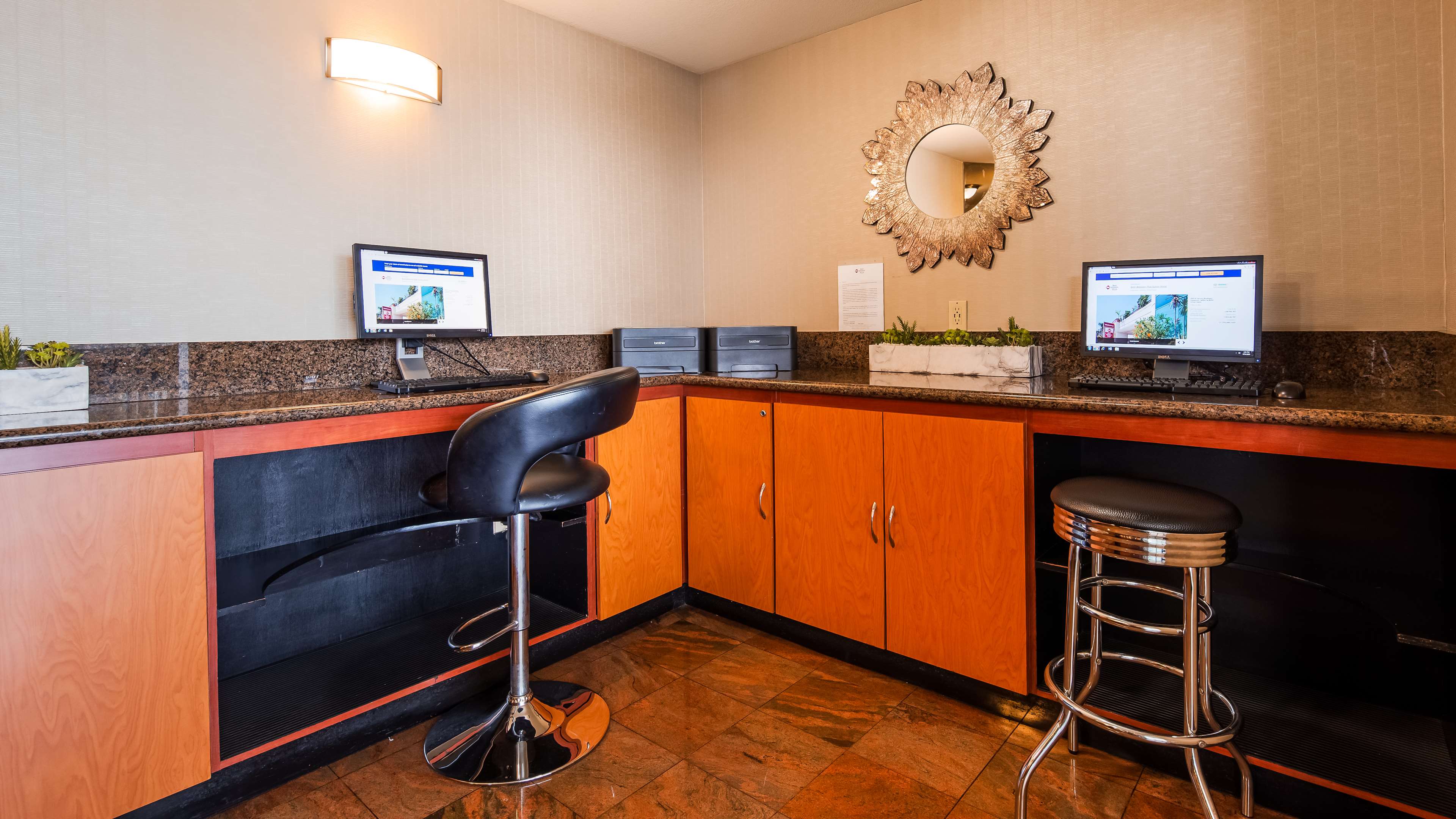 Best Western Plus Suites Hotel - Los Angeles LAX Airport Photo