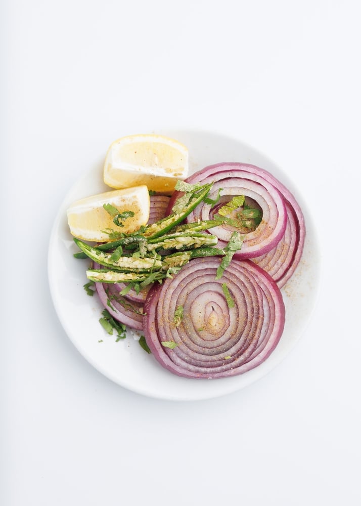 Cut Onion Salad