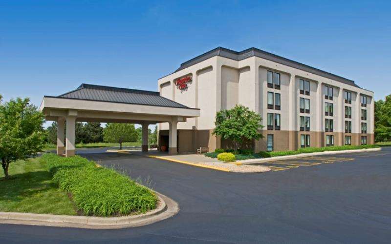 Hampton Inn Kansas City-Airport Photo