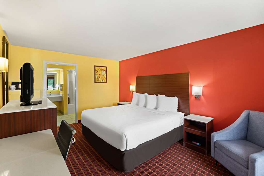 SureStay by Best Western Gulfport Image