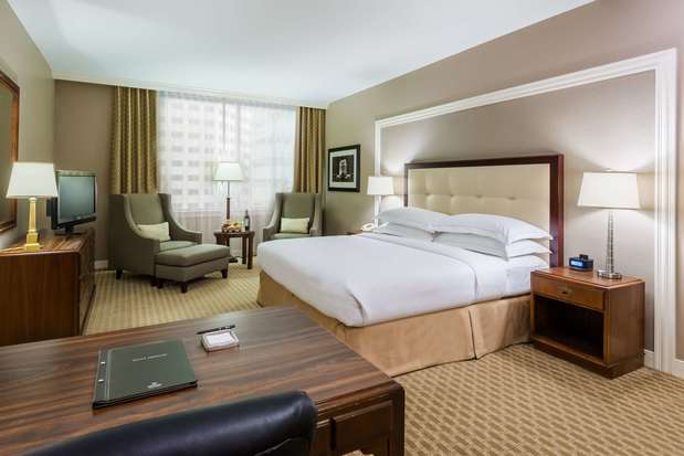 Images Hilton Indianapolis Hotel & Suites