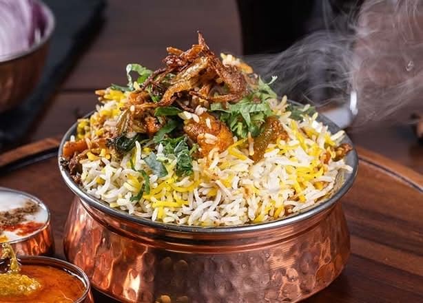 Paneer Hyderabadi Dum Biryani