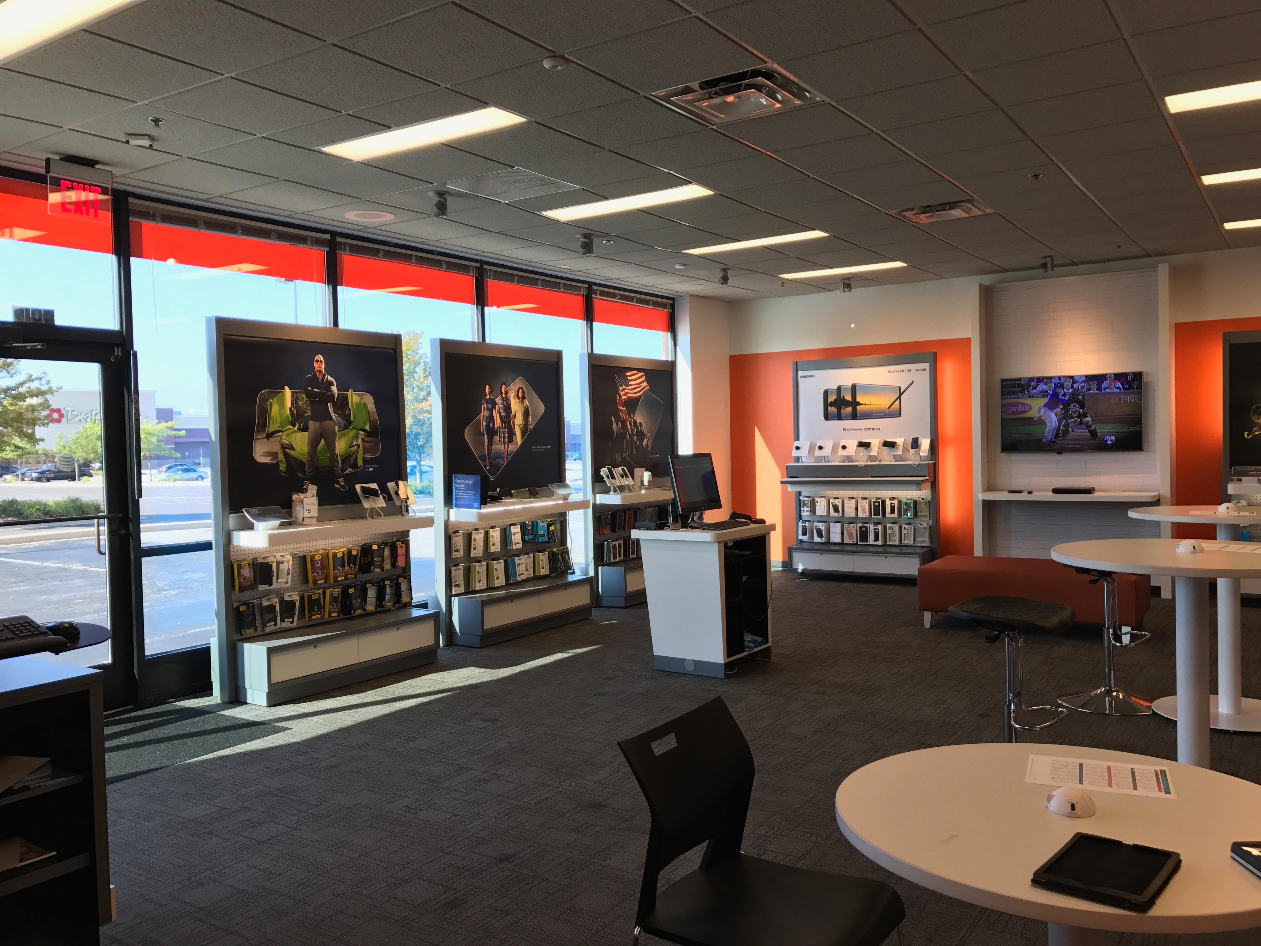 AT&T Store Photo