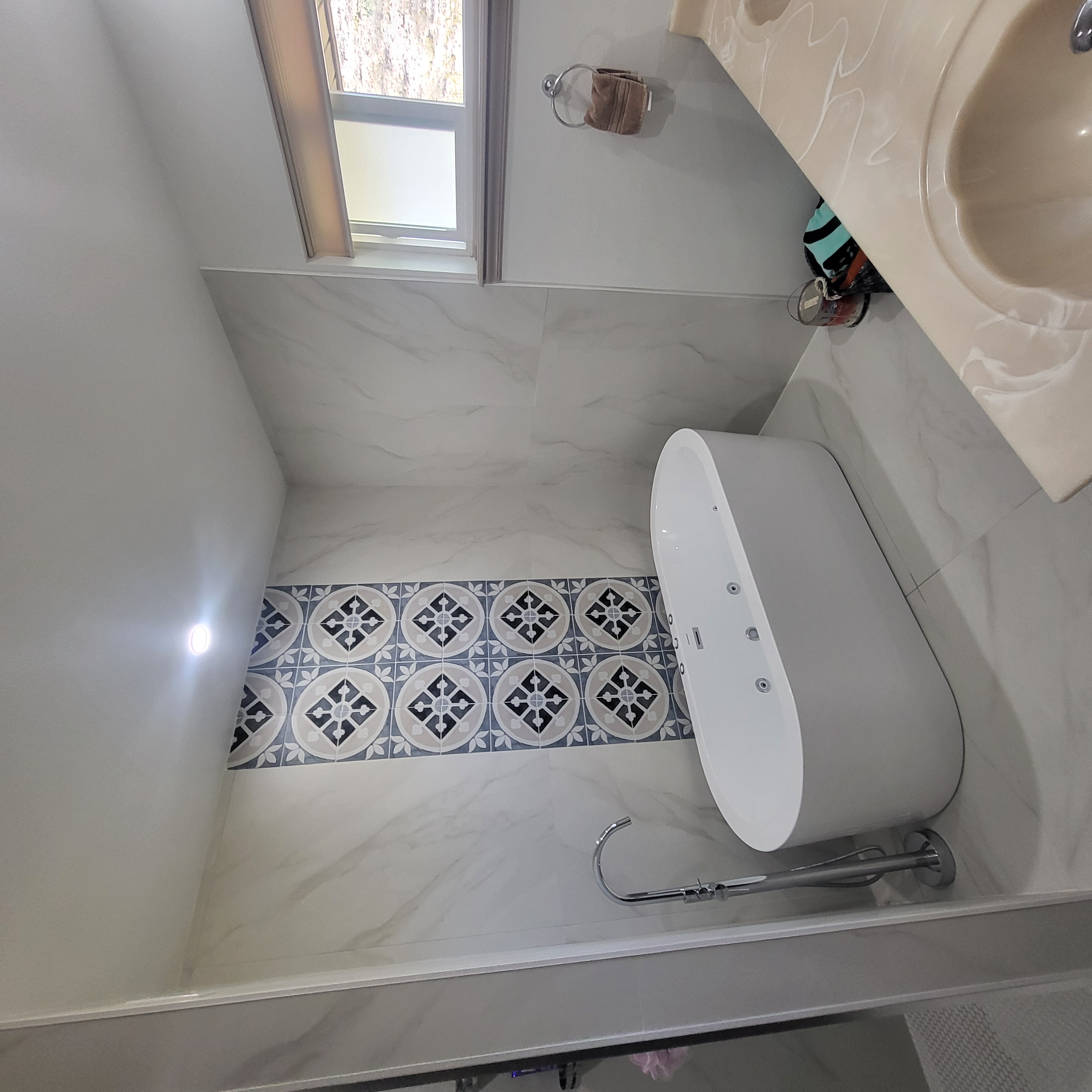 Full Circle Interiors Image