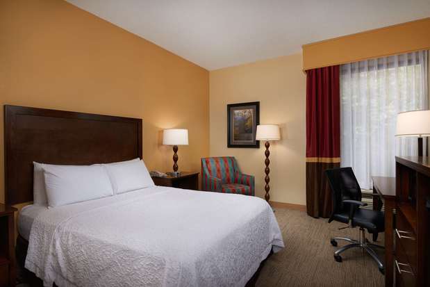 Images Hampton Inn Cherokee
