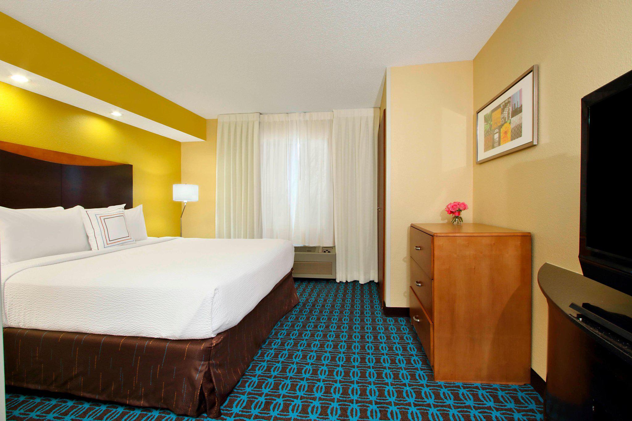 Fairfield Inn & Suites by Marriott Colorado Springs South Photo