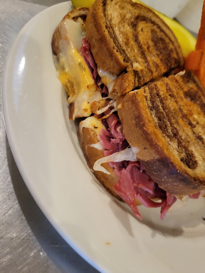 Corned Beef Reuben
