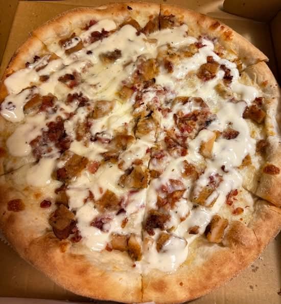 Chicken Bacon Ranch Pizza (Small)