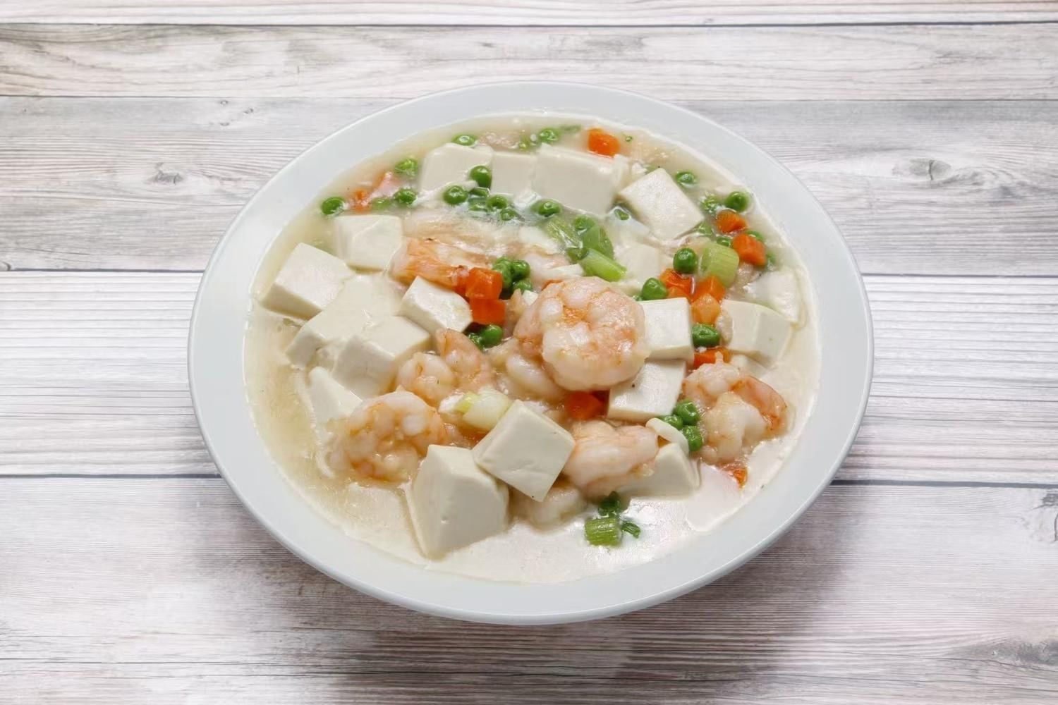 Shrimp with bean curd (lunch) / 虾仁豆腐(午)