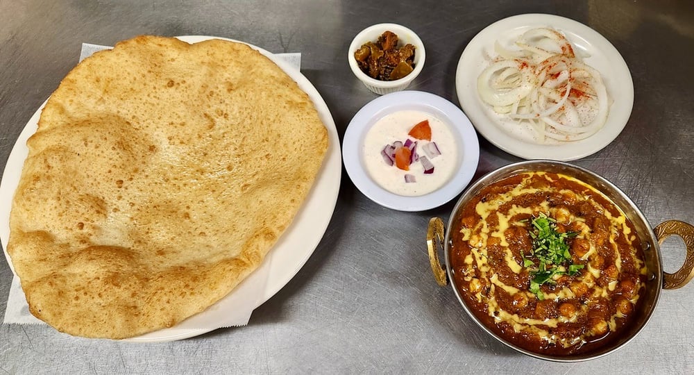 Chana Bhatura Combo