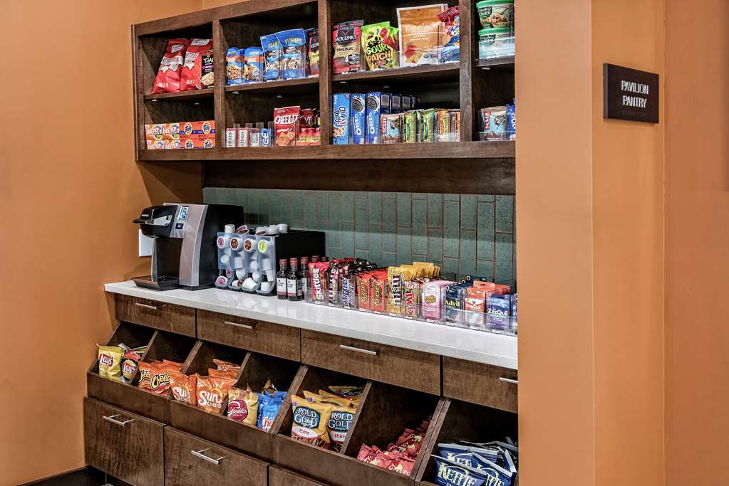 Hilton Garden Inn San Marcos Image