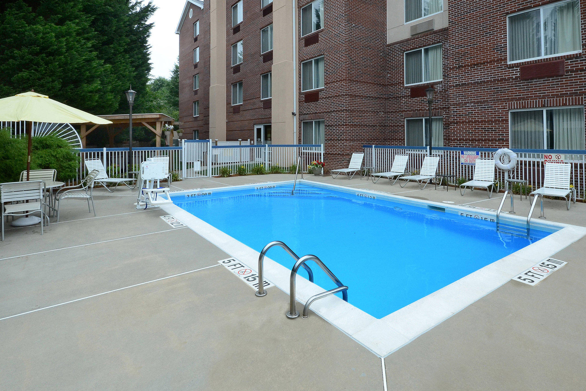 Fairfield Inn by Marriott Greensboro Airport Photo