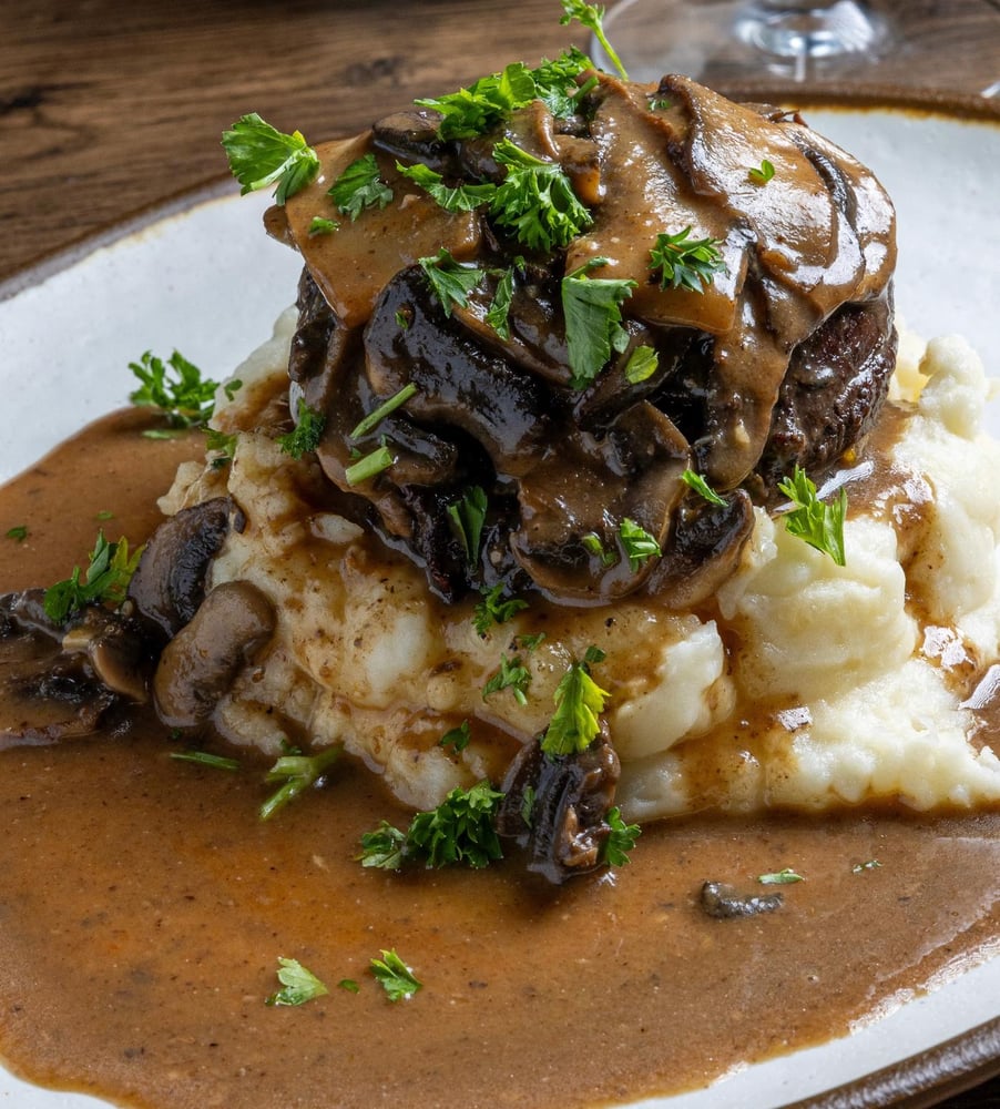 Filet Mignon en salsa de champiñones