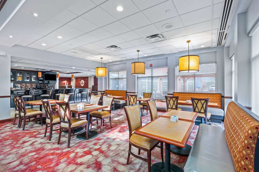 Hilton Garden Inn Starkville Image