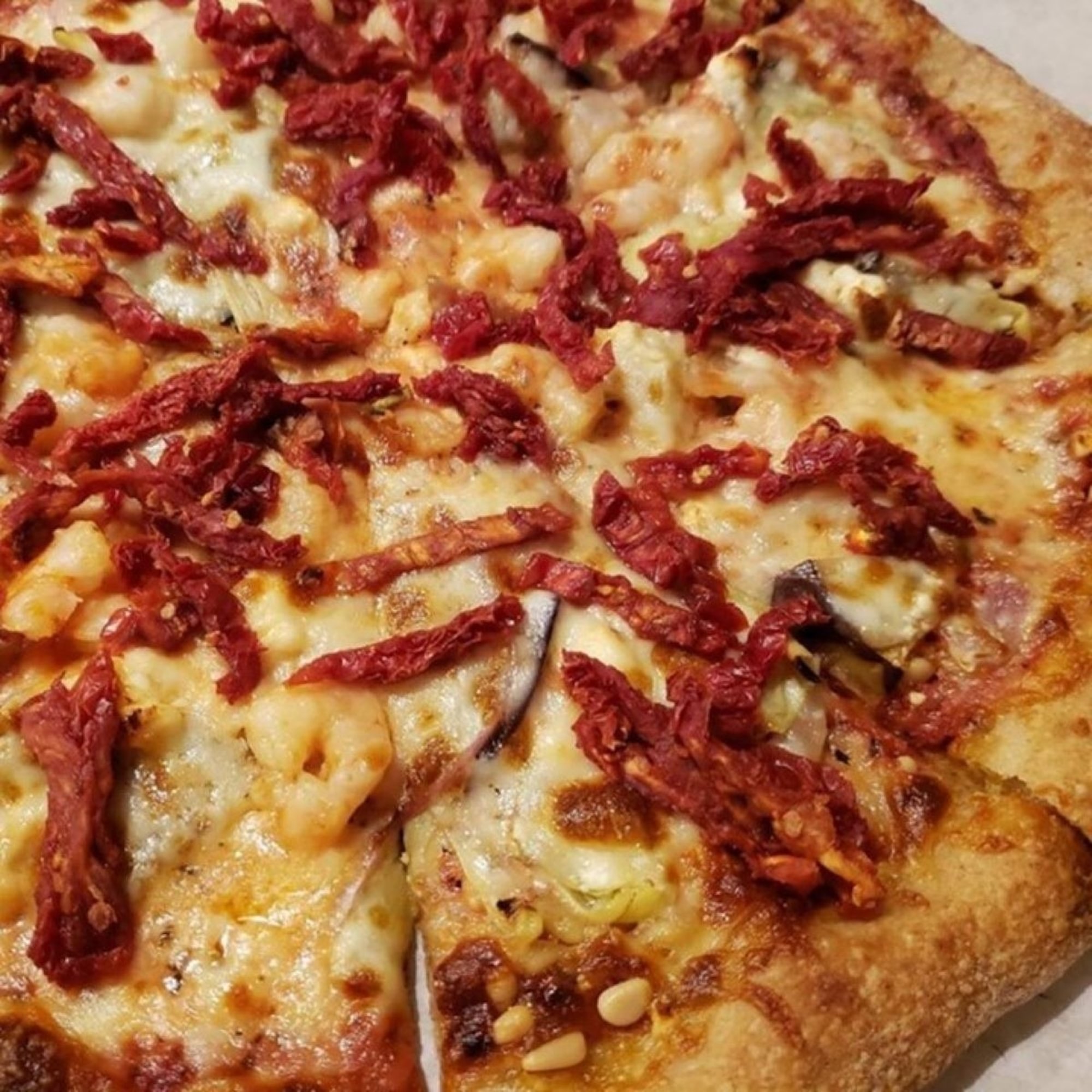 Mediterranean Pizza