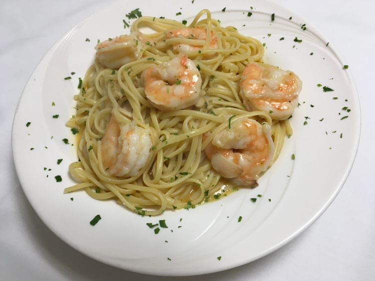 Shrimp Scampi Over Linguine