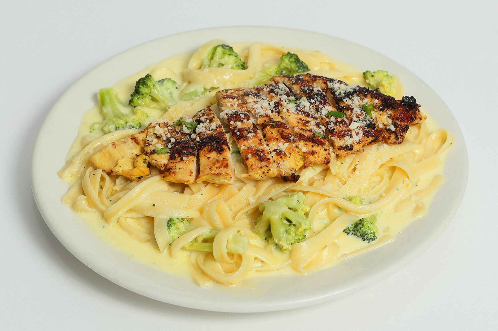 Fettuccine Alfredo with Chicken & Broccoli