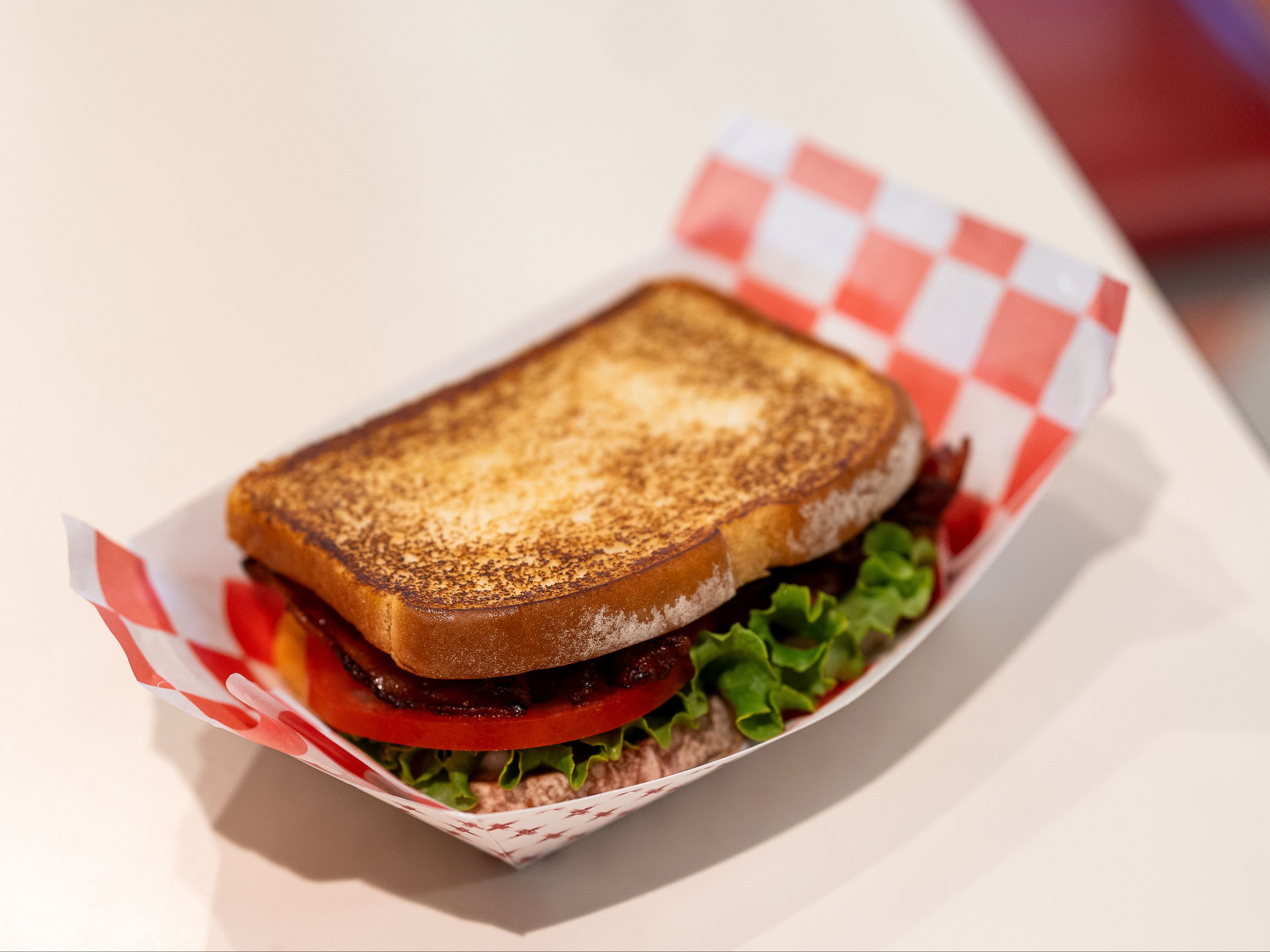 BLT