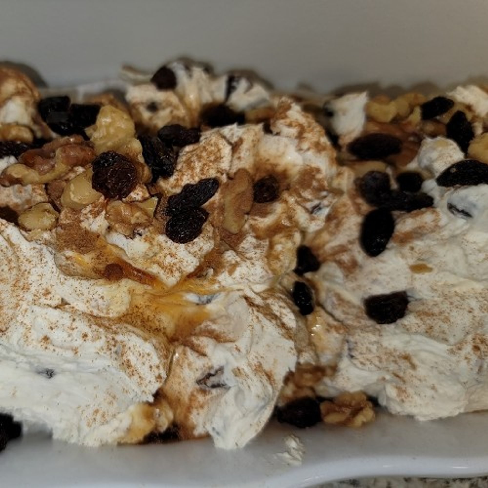 Walnut Raisin cream cheese 1/4 lb