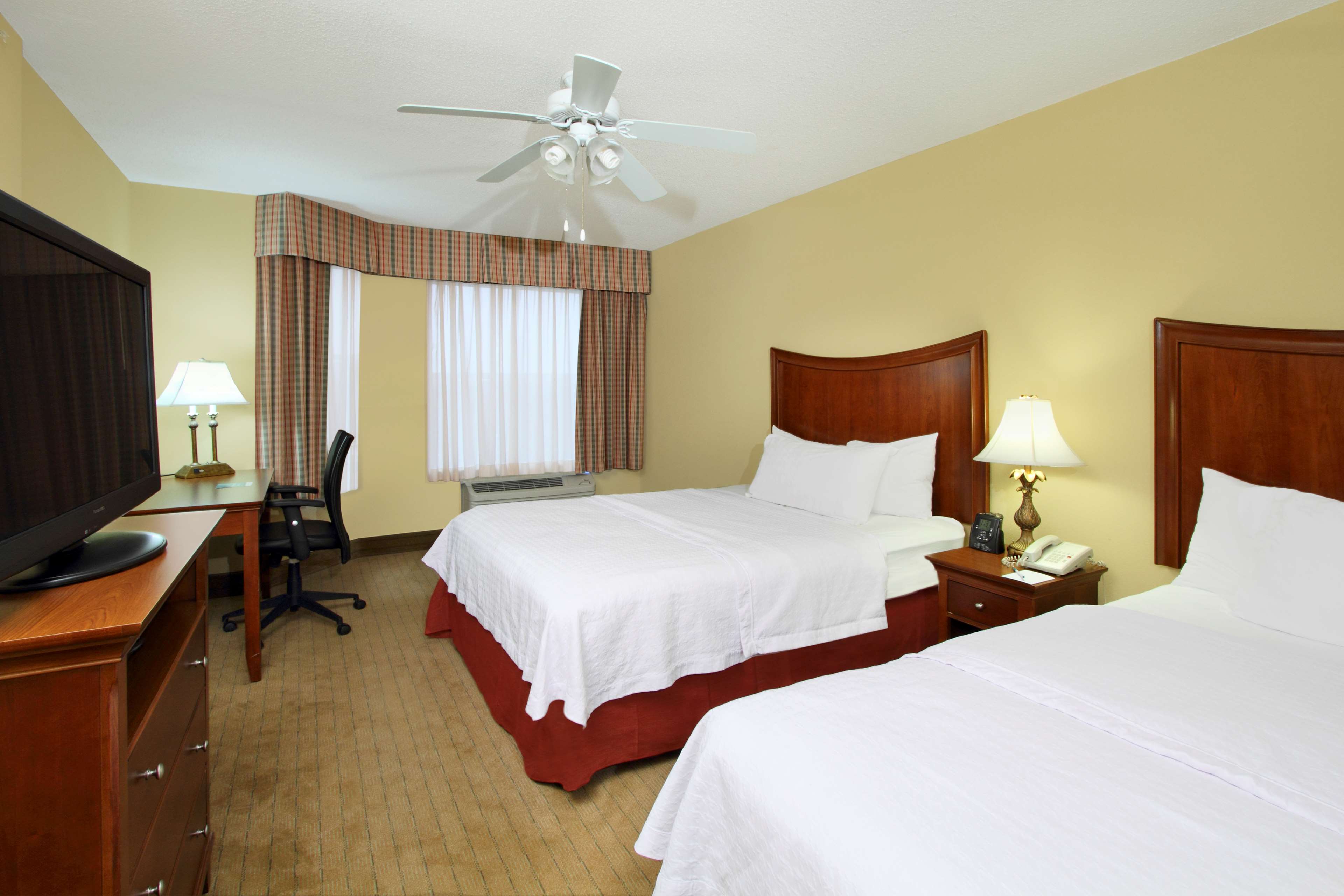 Homewood Suites by Hilton Chesapeake-Greenbrier Photo