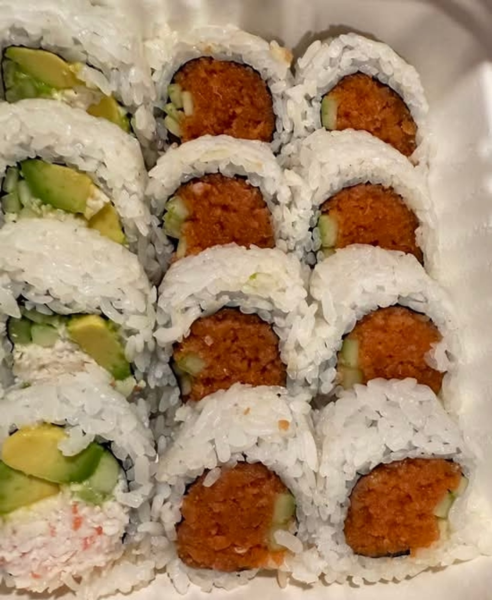 SPICY TUNA TEMPURA ROLL