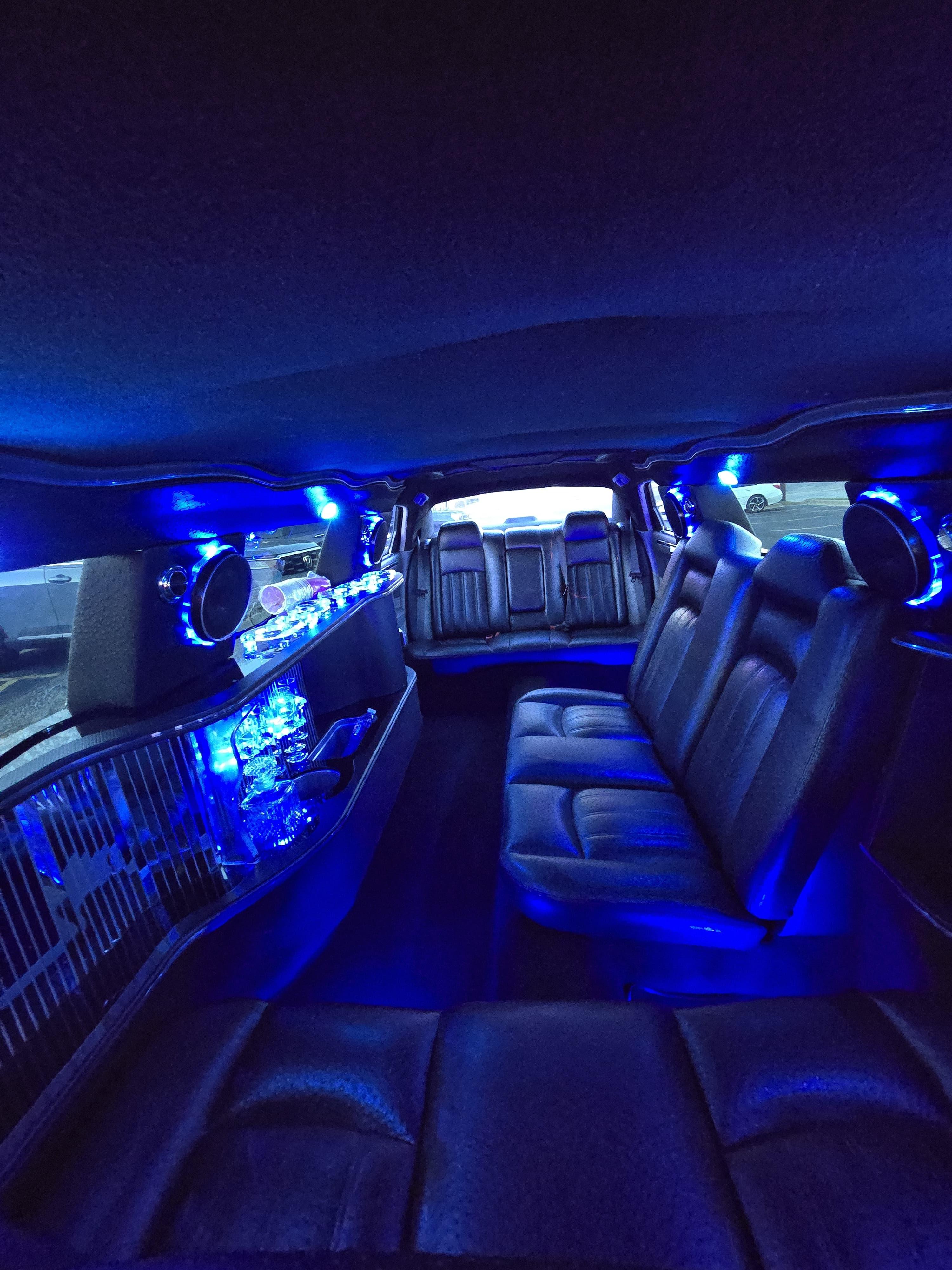 APEX limo Image