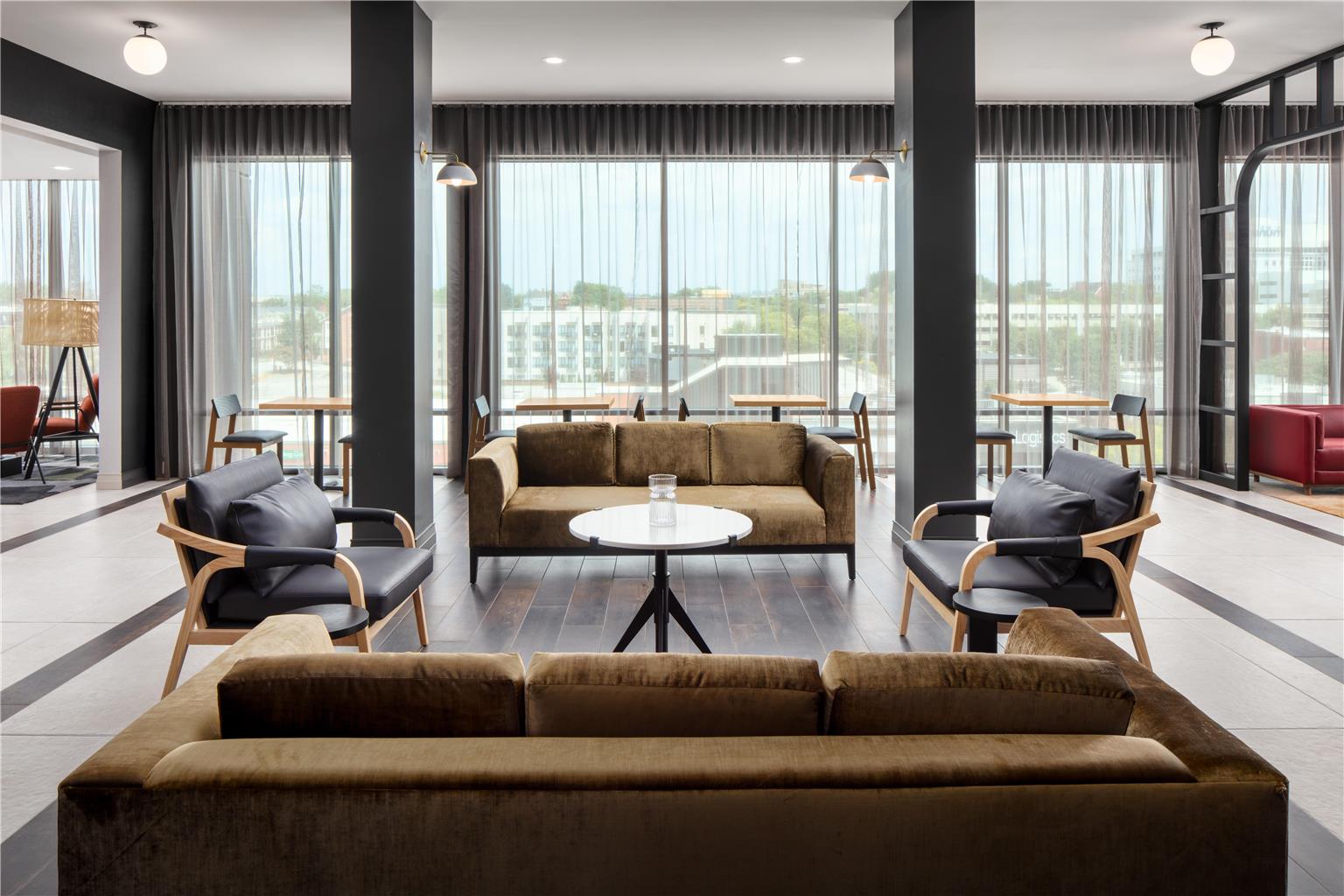 Embassy Suites by Hilton Chattanooga Downtown Image