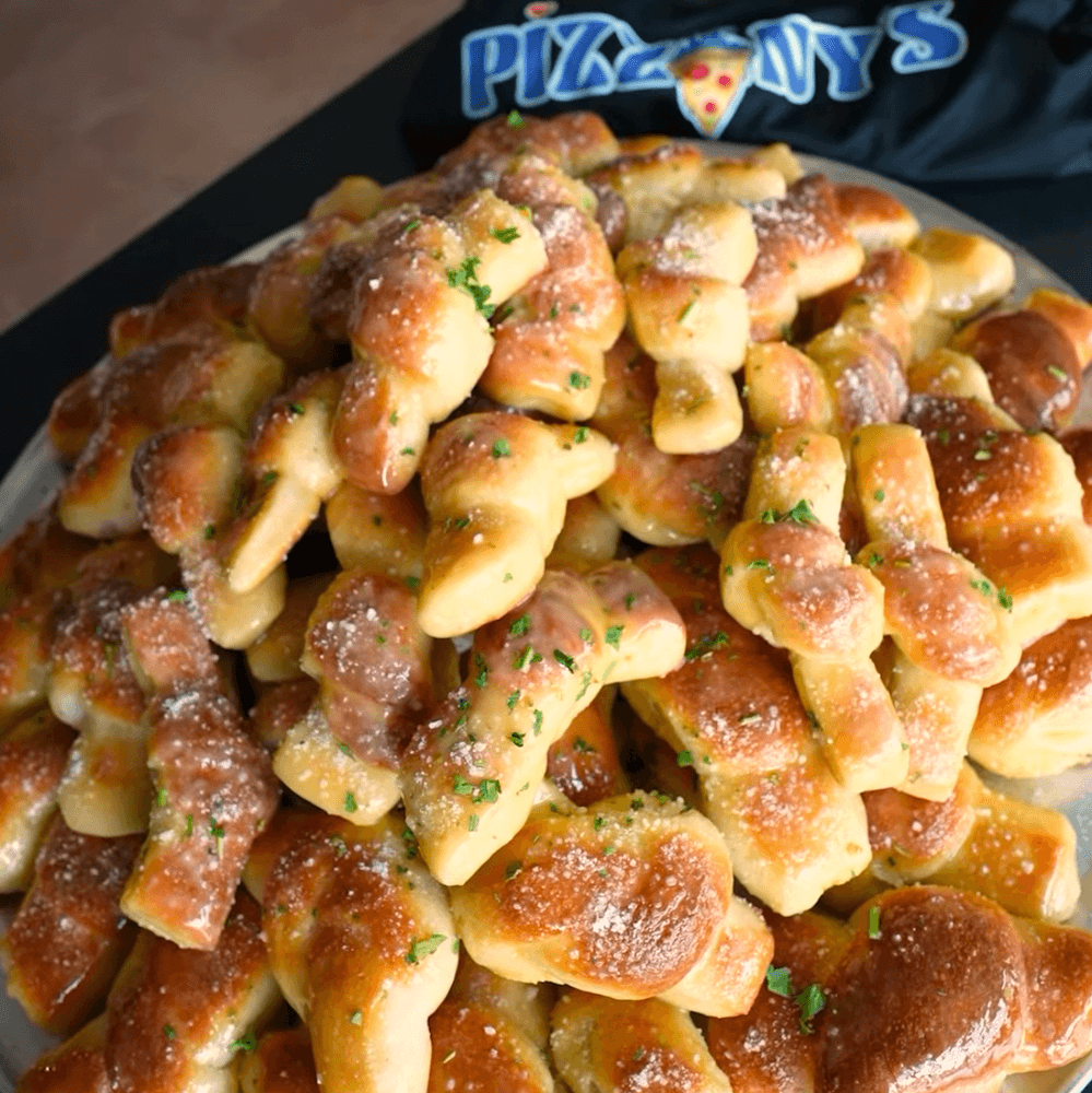 Garlicky Knots