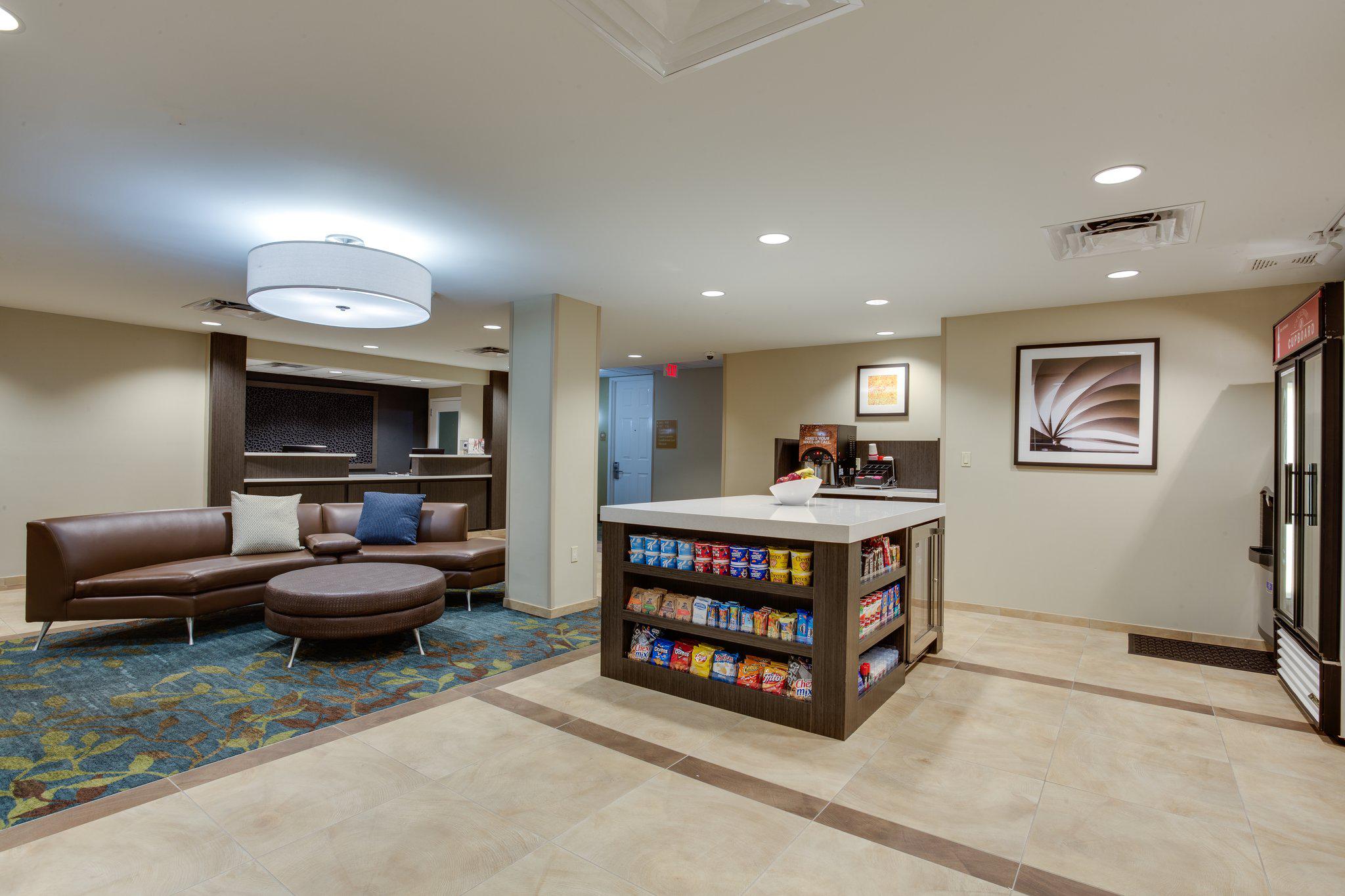 Candlewood Suites Ft. Lauderdale Airport/Cruise Photo