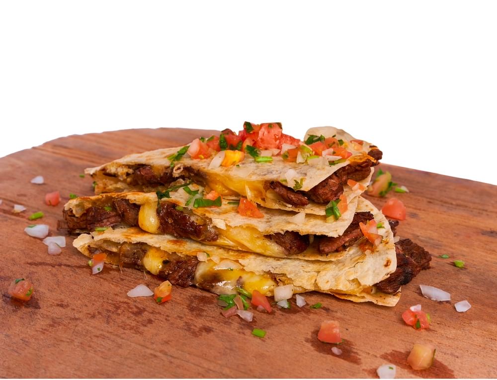 Quesadilla Con Guisado