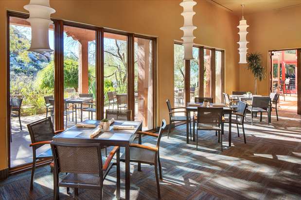 Images Boulders Resort & Spa, Curio Collection by Hilton