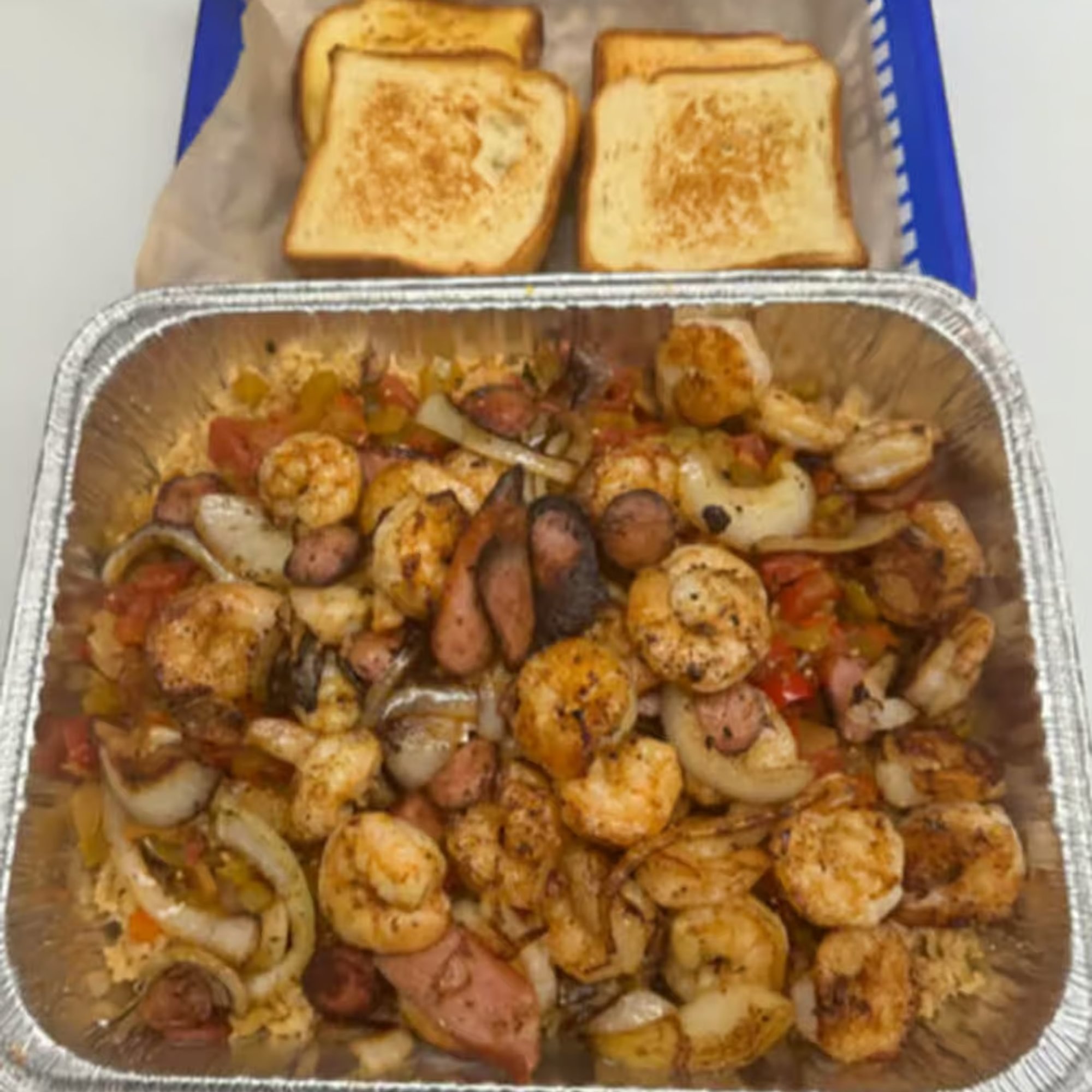 Family Style Creoles (Chicken or Shrimp) Feeds 4