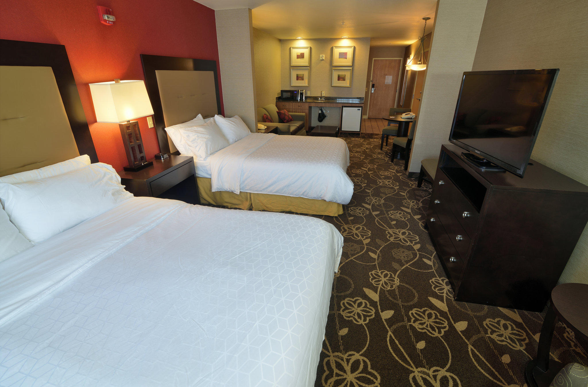 Holiday Inn Express & Suites Idaho Falls Photo