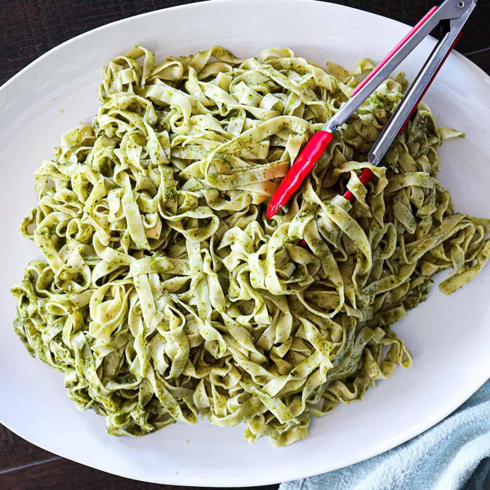 Fettuccine Pesto (1/2 Tray or Full Tray)