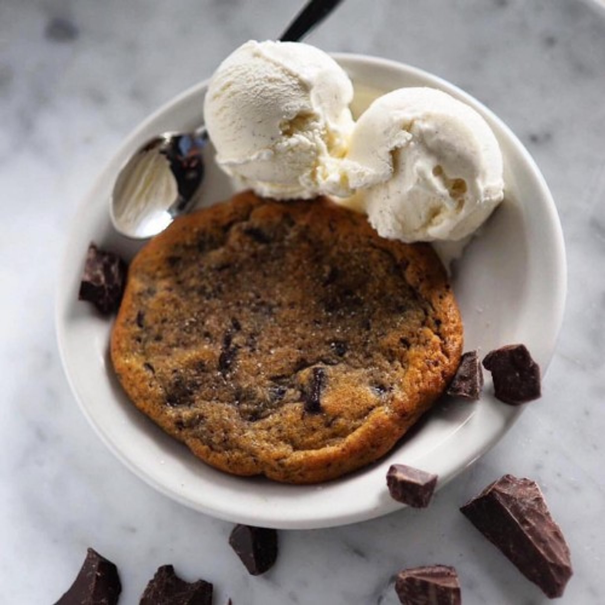 Chocolate Chip Cookie