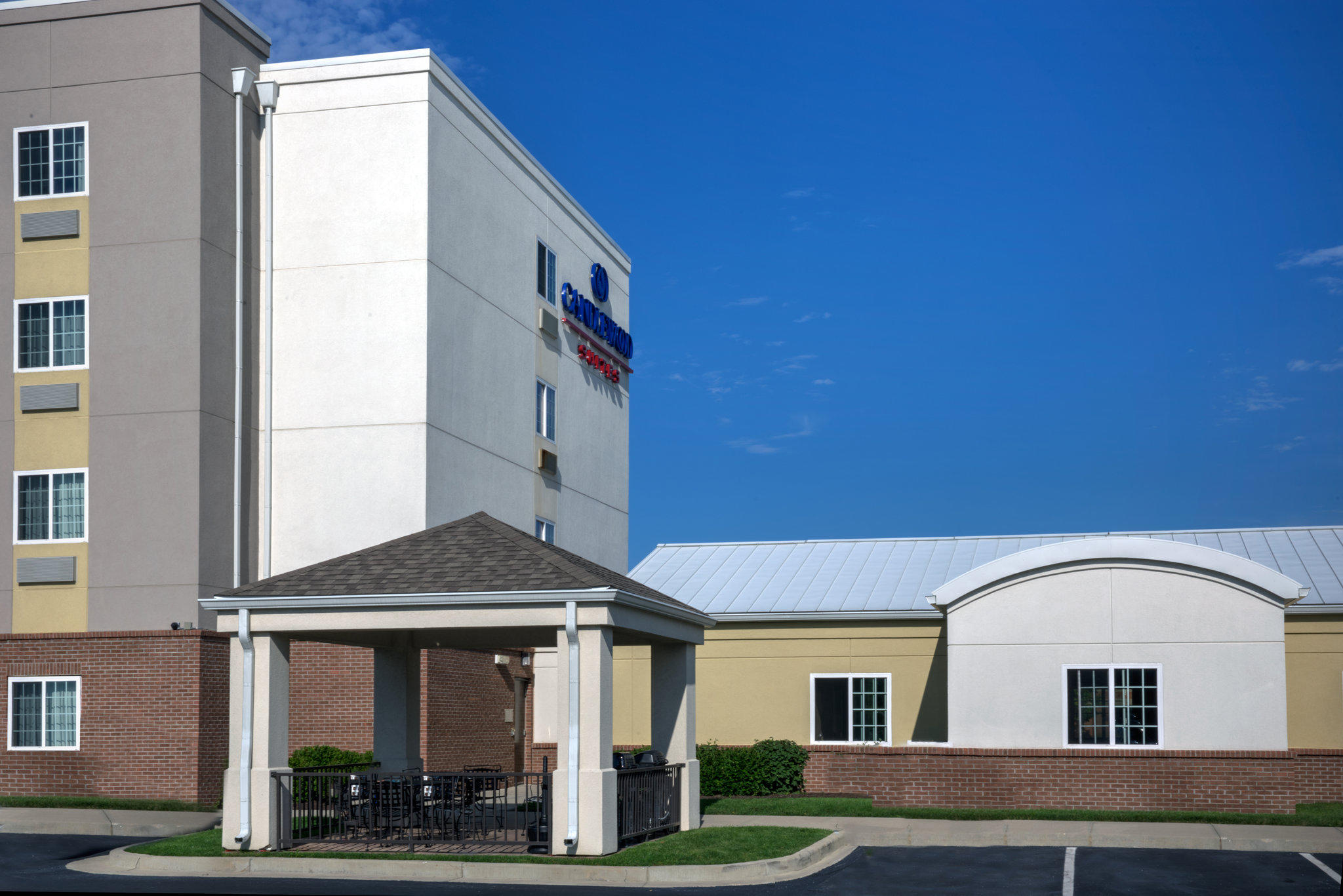 Candlewood Suites Indianapolis Northwest Photo