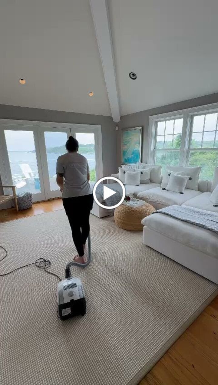 In home organizing and Cleaning Image