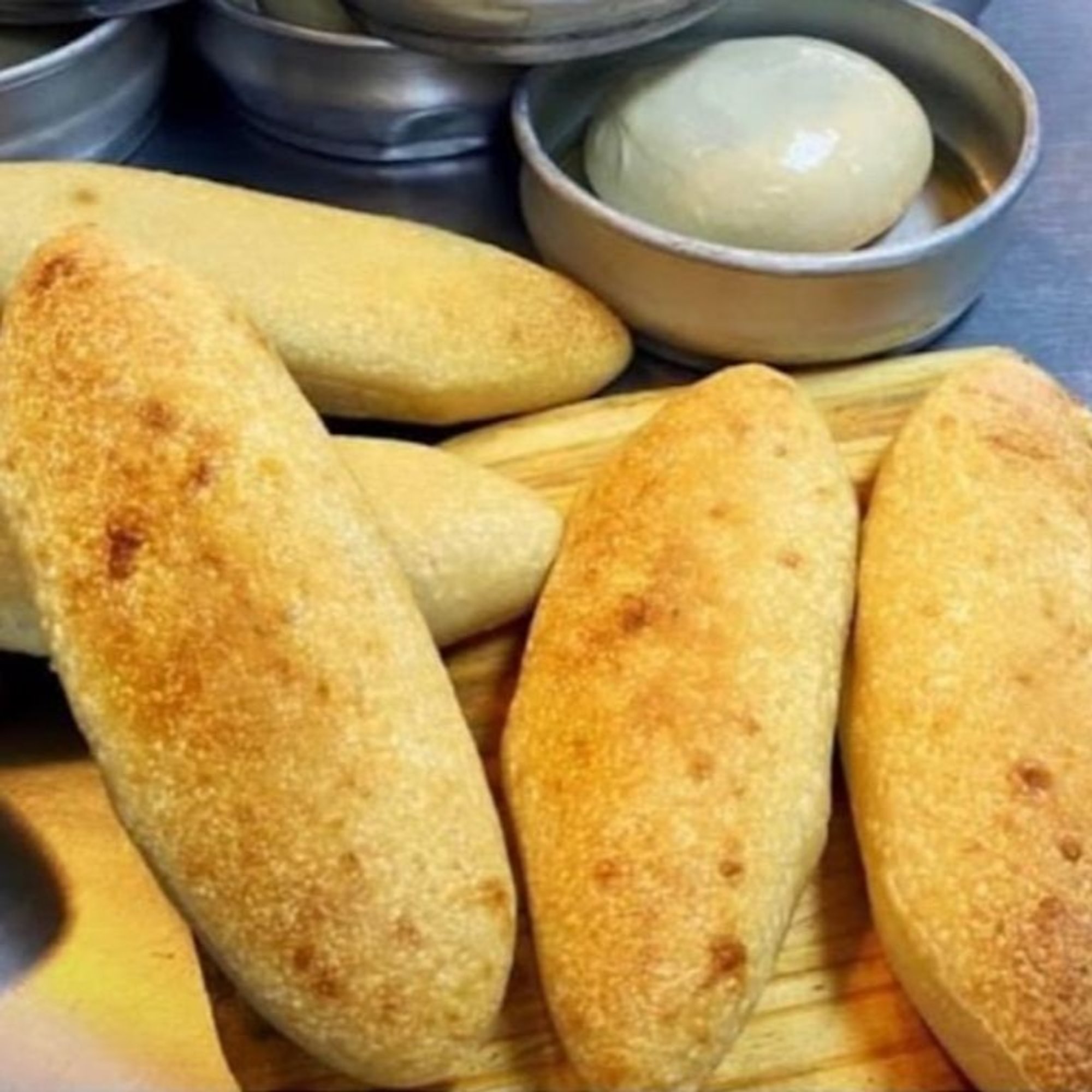 Homemade Bread 7" Roll