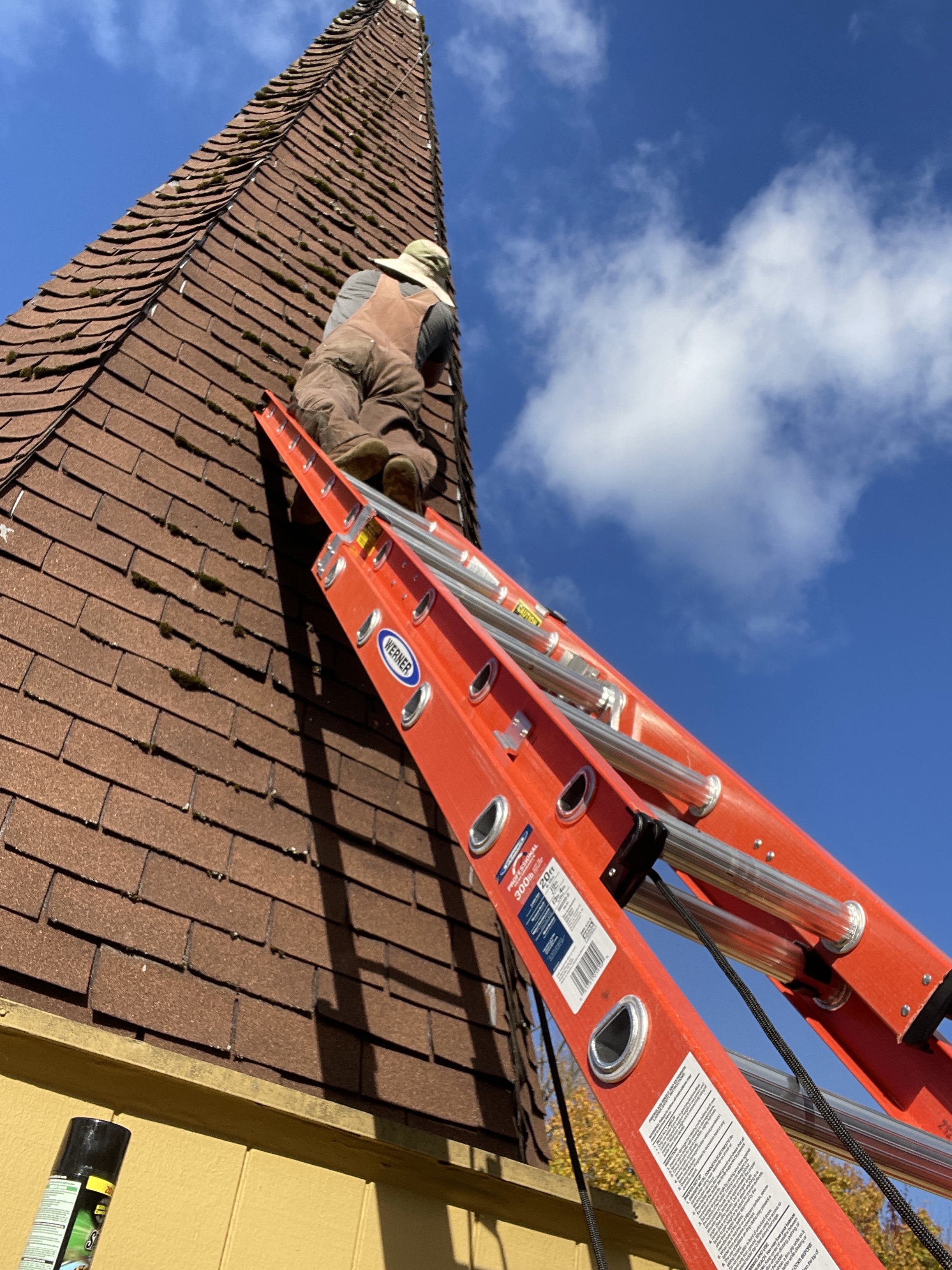 Tilly's Roofing Repair Image