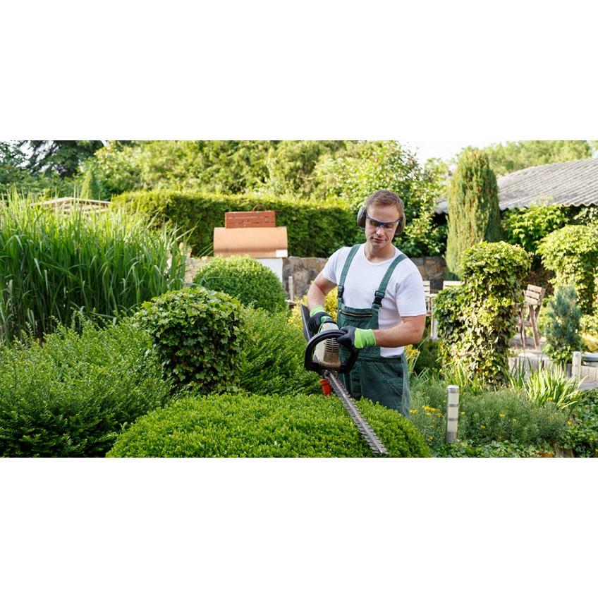 Jarrod Bates Landscaping Logo