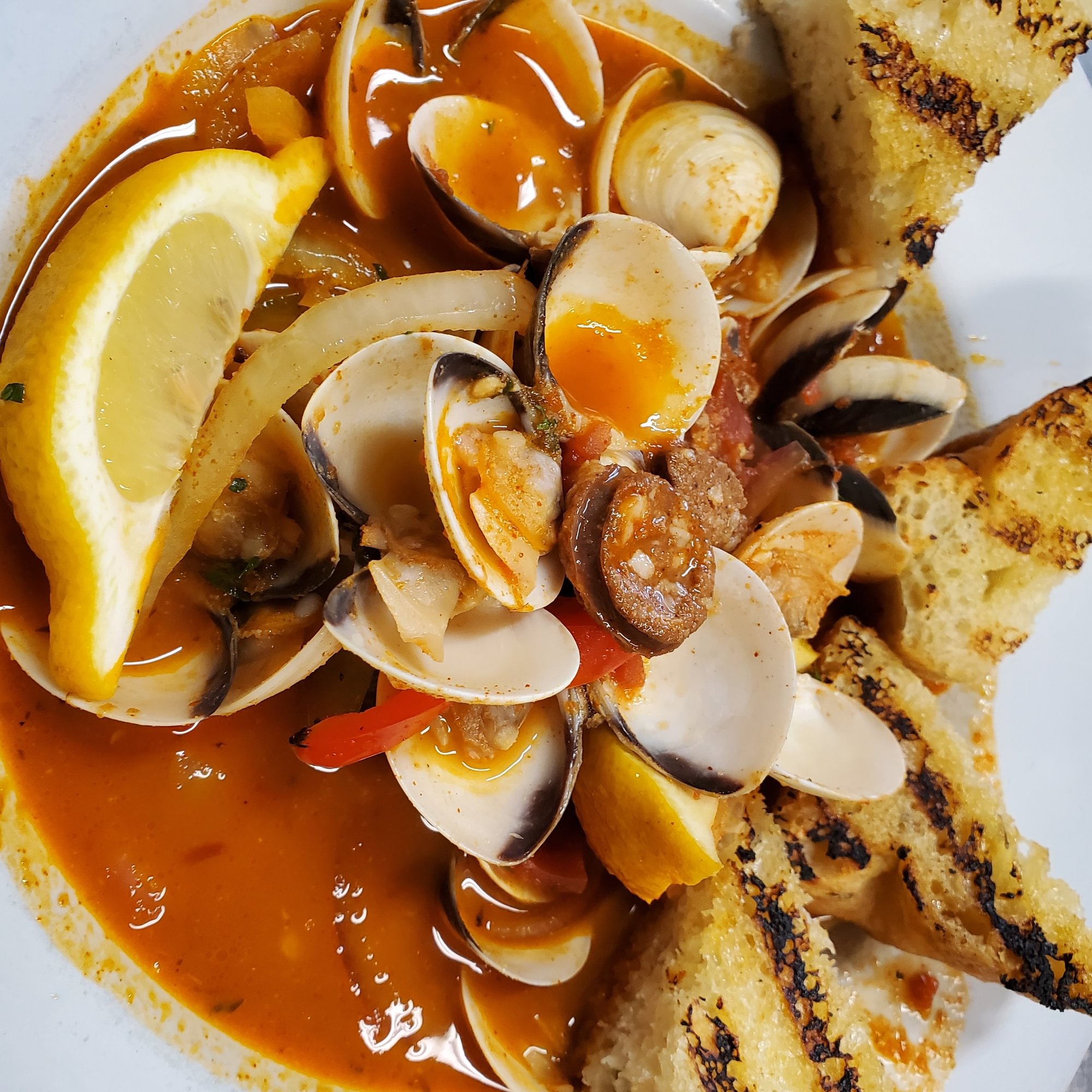 1lb Mediterranean Clams