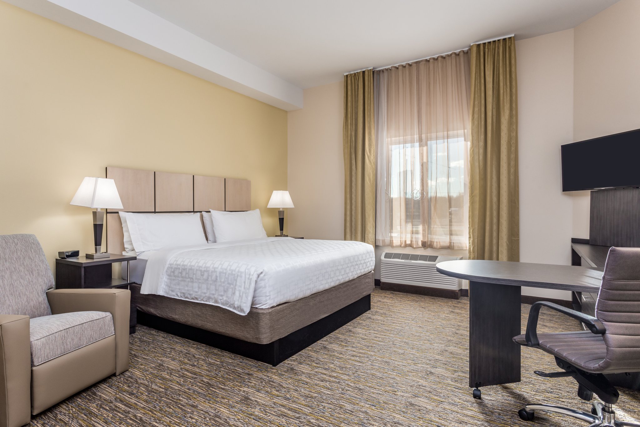 Candlewood Suites Bethlehem South by IHG Image