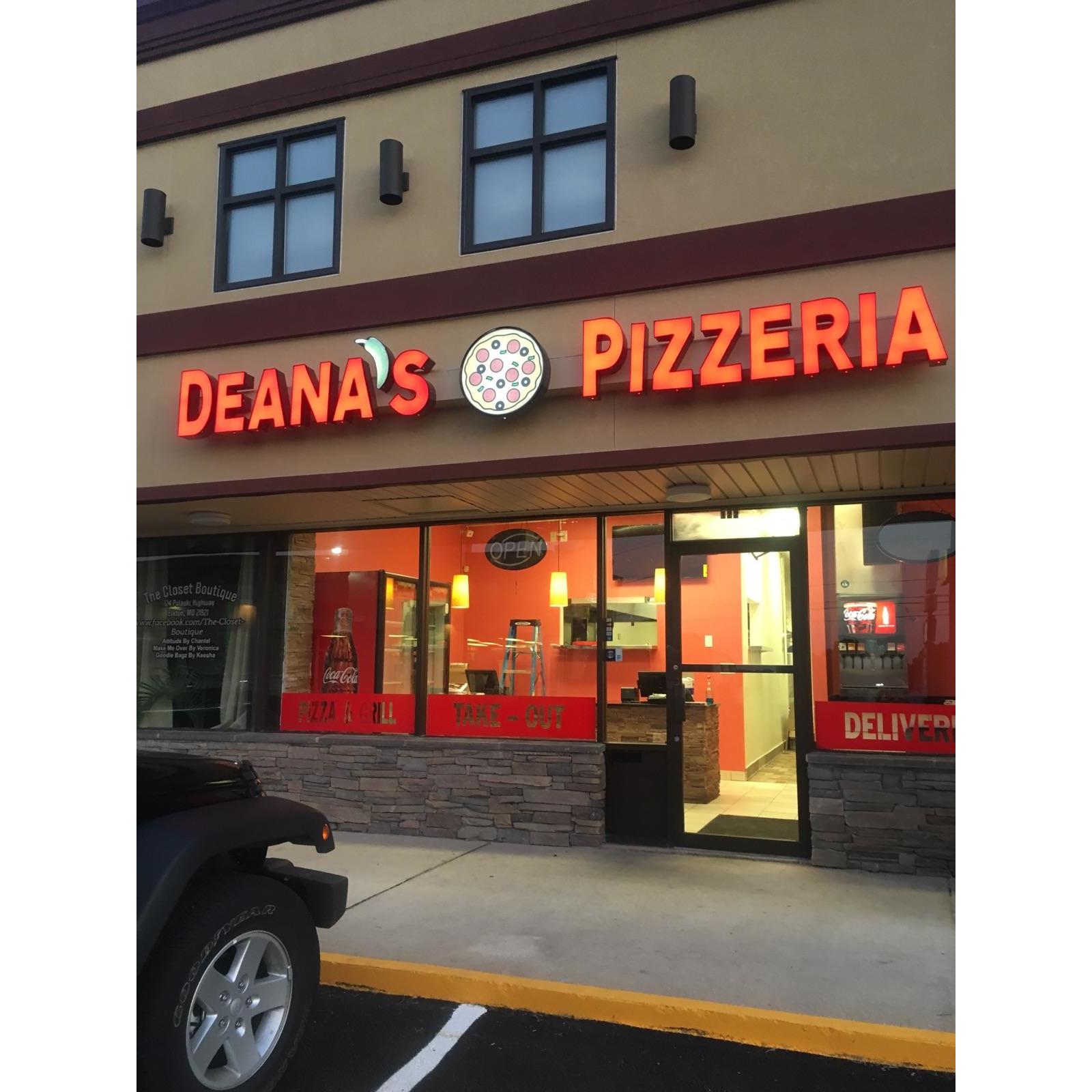 Deana's Pizzeria