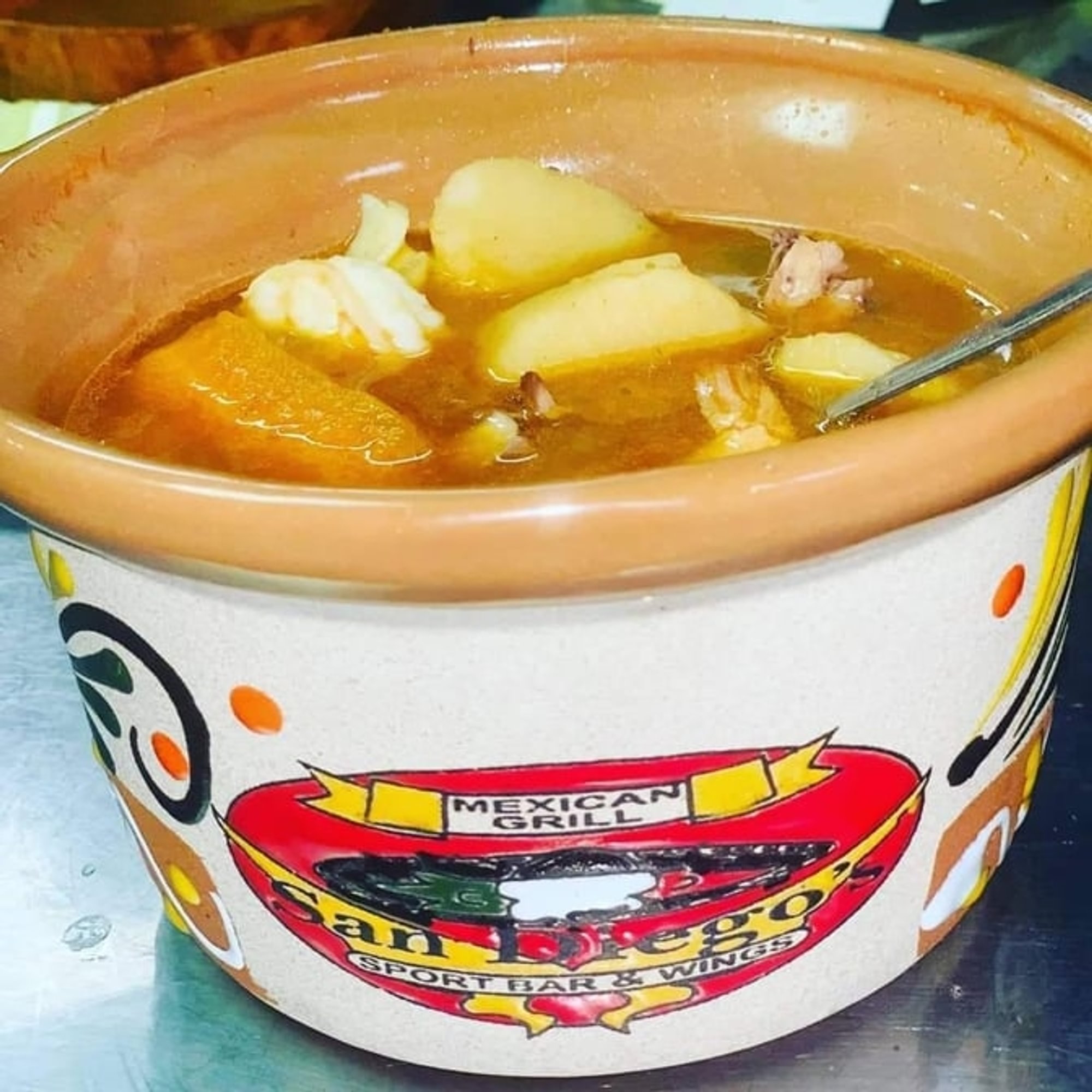 Caldo De Mariscos Con Pulpo