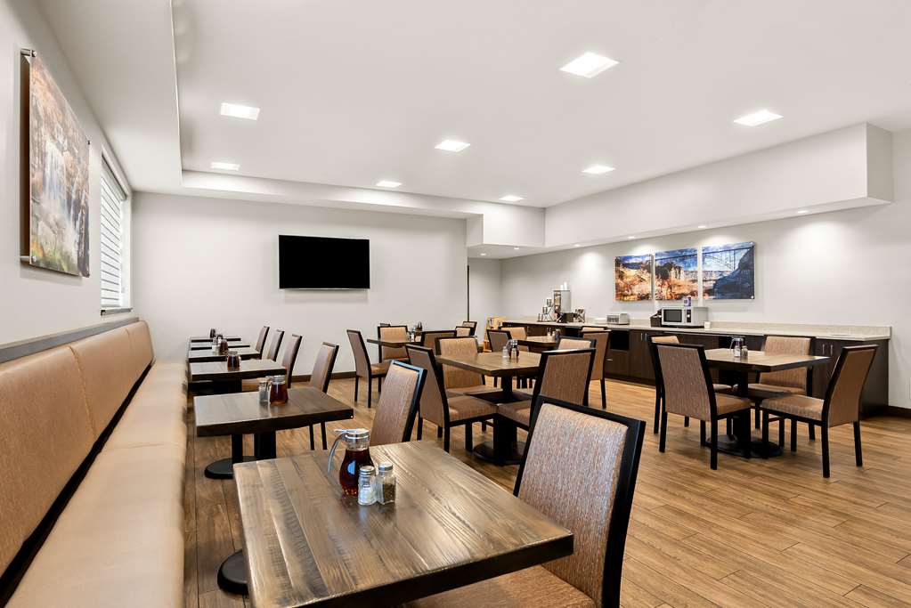 Best Western Sawtooth Inn & Suites Image